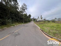 Terreno de esquina com 309m² na Chácara Hamburguesa 