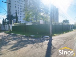 Sobrado com 03 dormitórios no bairro Jardim Mauá 