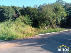 Terreno de esquina com 1.120m² no bairro Ideal 