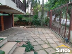 Casa com 04 dormitórios no bairro Ideal 