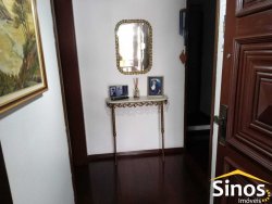 Casa com 04 dormitórios no bairro Ideal 