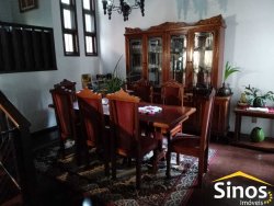 Casa com 04 dormitórios no bairro Ideal 