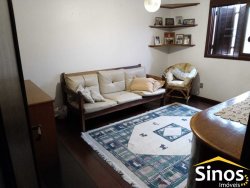 Casa com 04 dormitórios no bairro Ideal 