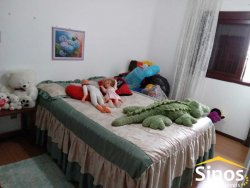 Casa com 04 dormitórios no bairro Ideal 