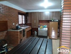 Casa com 04 dormitórios no bairro Ideal 