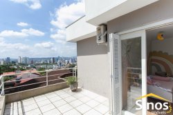Casa com 03 dormitórios no bairro Ideal 