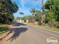 Sítio com 5.700m² no bairro Lomba Grande 