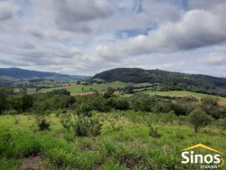 Sítio com 5,51 hectares no bairro Lomba Grande 