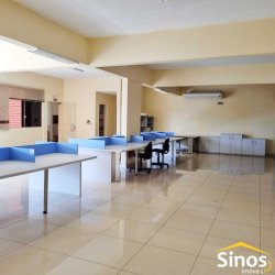 Prédio comercial com 259,52m² no bairro Boa Vista 