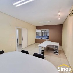 Prédio comercial com 259,52m² no bairro Boa Vista 