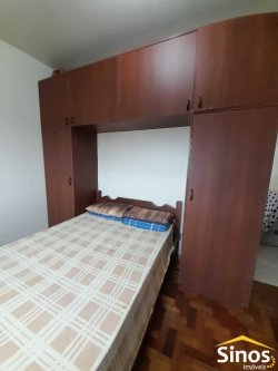 Apartamento com 01 dormitório no Condomínio Mar Negro 