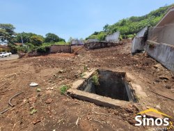 Terreno de esquina com 914m² no bairro Boa Vista 