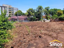 Terreno de esquina com 914m² no bairro Boa Vista 