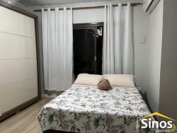 Casa com 03 dormitórios no Centro de Lomba Grande 