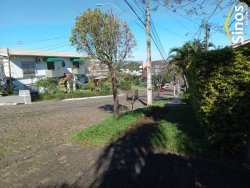 Terreno com prédio comercial no bairro Ideal 