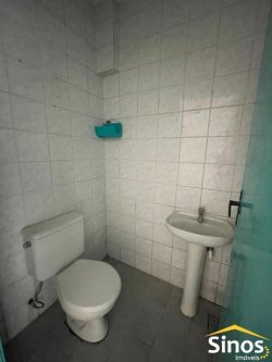 Sala comercial com 120m² no bairro Rondônia 