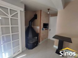 Sobrado com 04 dormitórios no bairro Ideal 