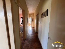 Casa com 03 dormitórios no bairro Boa Vista 