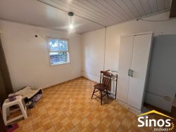 Casa com 05 dormitórios no bairro Boa Vista 