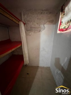 Casa com 05 dormitórios no bairro Boa Vista 
