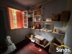 Casa com 05 dormitórios no bairro Boa Vista 