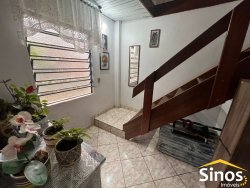 Casa com 03 dormitórios no bairro Boa Vista 