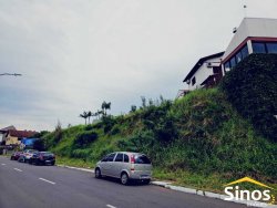 Terreno de esquina com 666,60m² no bairro Ideal 