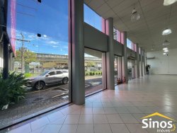 Prédio comercial com 1.073m² para locação no bairro Rio Branco 