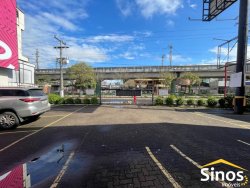 Prédio comercial com 1.073m² para locação no bairro Rio Branco 