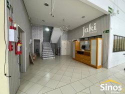 Prédio comercial com 1.073m² para locação no bairro Rio Branco 