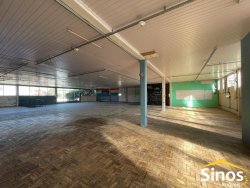 Prédio comercial com 1.044m² para locação no bairro Ideal 
