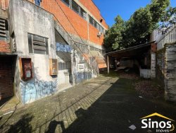 Prédio comercial com 1.044m² para locação no bairro Ideal 