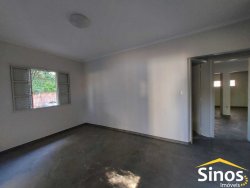 Casa com 02 dormitórios no bairro Ideal 