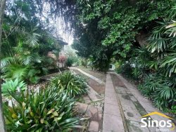 Terreno com construção no bairro Jardim Mauá 
