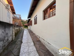 Casa com 03 dormitórios no bairro Boa Vista 