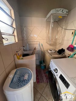 Casa com 03 dormitórios no bairro Boa Vista 