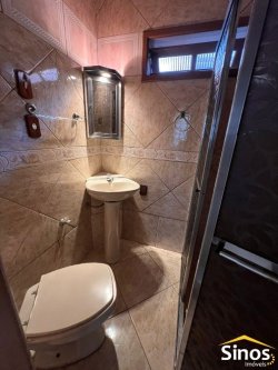 Casa com 03 dormitórios no bairro Boa Vista 