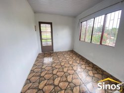 Casa com 02 dormitórios no bairro Campestre 