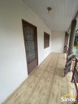 Casa com 02 dormitórios no bairro Campestre 