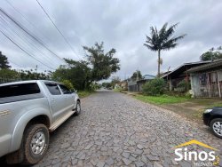 Casa com 02 dormitórios no bairro Campestre 
