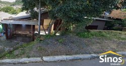 Casa com 02 dormitórios no bairro Vila Diehl 