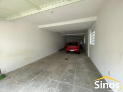 Casa com 03 dormitórios no bairro Vila Nova 