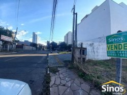 Terreno com 435,6m² no bairro Jardim Mauá 