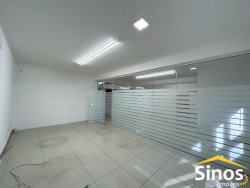 Prédio comercial com 383m² para locação no bairro Vila Rosa 