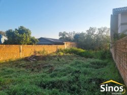 Terreno com 330m² no bairro Lomba Grande 