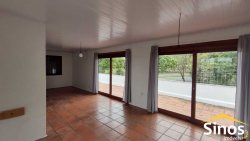 Casa com 05 dormitórios no bairro Ideal 