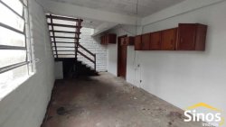 Casa com 05 dormitórios no bairro Ideal 