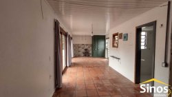 Casa com 05 dormitórios no bairro Ideal 