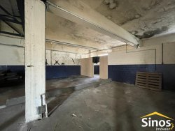 Prédio comercial com 973m² para locação no bairro Vila Rosa 
