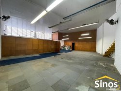 Pavilhão com 268,50m² no bairro Guarani 